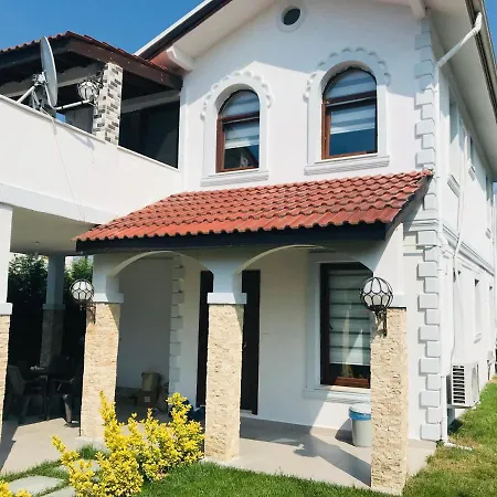 Villa Manzara 1 Isitma Havuzlu *